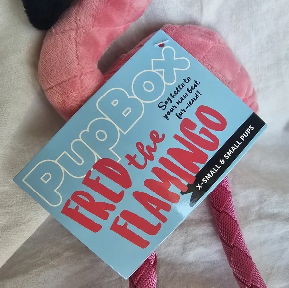 Pupbox Flamingo Tug & Squeaker Medium/Large Nwt - Picture 8 of 9